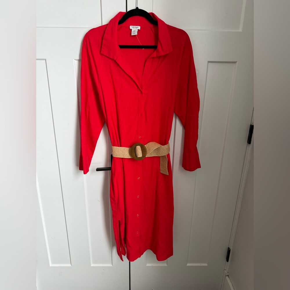 NWOT Red Belted Linen Shirt Dress with wooden buckle belt and long sleeves. M.